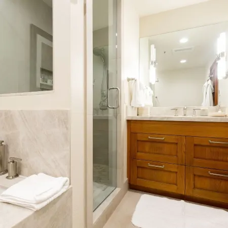 Deluxe King Room Hotel Room