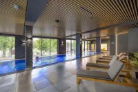 Holiday Studio With Balcony, Indoor Pool, Sauna - parking