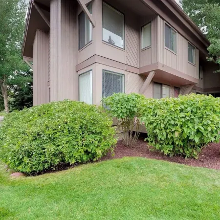 Retro 3BD Sun Valley Condo + Free Resort Amenities!