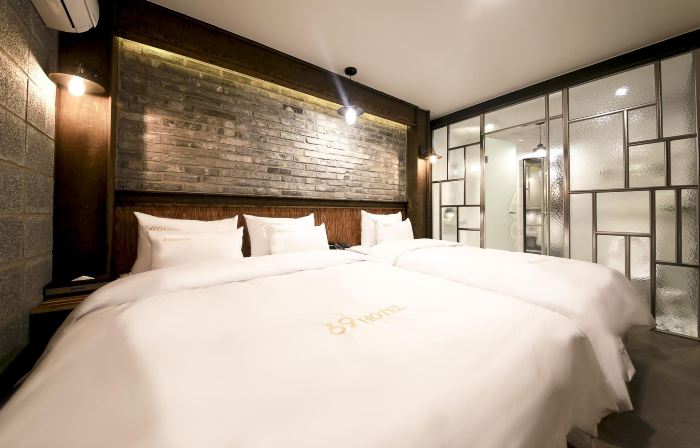 Cheonan Hotel 69