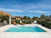 Elegant Villa with Private Pool in San Teodoro Hotels near La Cinta Beach