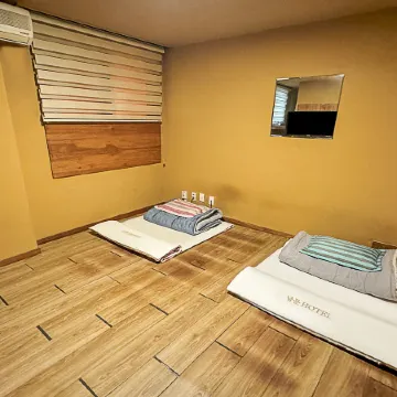 Incheon (Ganghwado) Nammun Market Отели рядом с достопримечательностью «Горная крепость Канхва»