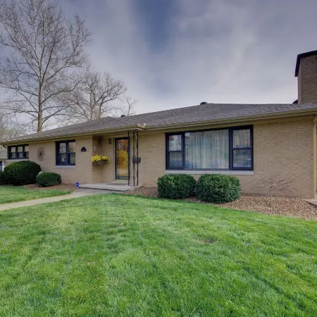 Charming Jefferson City Home 2 Mi to Downtown!