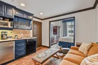 Westgate Studio, Mountain Views, Multiple Pools, Resort Amenities, Tennis, Onsite Spa, Restaurant