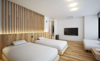 New Grand Hotel