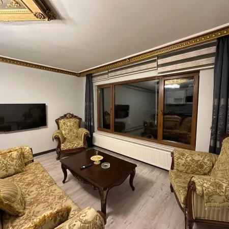 ŞATOM SUİT