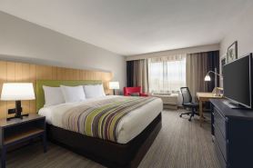 Country Inn & Suites by Radisson, Champaign North, IL