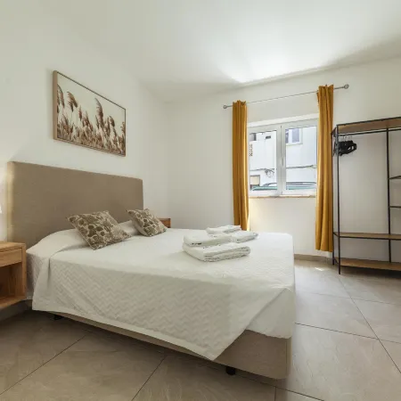 B88 - Mendonça Street Apartment