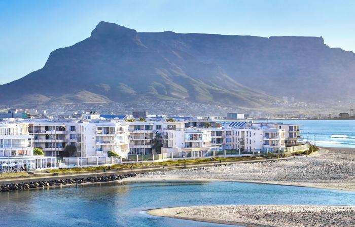 Lagoon Beach Hotel & Spa