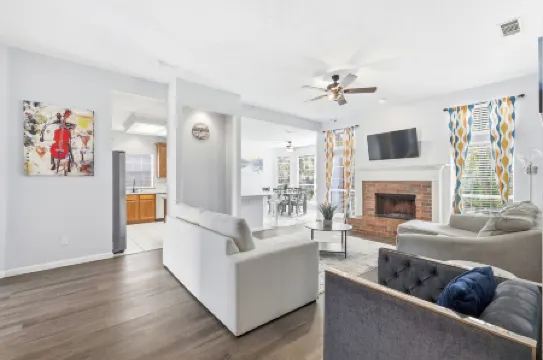 Bright & Cozy 4BR Home