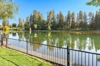 Mirror Pond 2 Bedroom Bungalow by Redawning