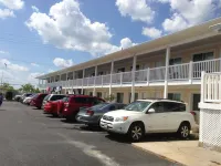 Kings Arms Motel Hotels in Worcester County