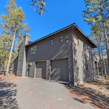 Alpine Hot Tub Retreat With Sharc Access