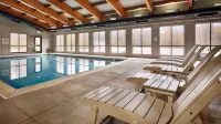 the Montcler Hotel - Redberri Luxury Collection