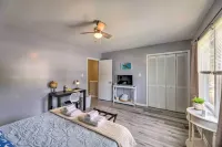 Swansboro Coastal Home < 3 Mi to State Park! - 3 tähden