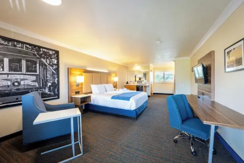 Cayucos Beach Inn - 2-Star