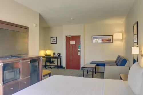 Quality Inn & Suites Roswell North