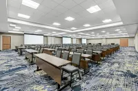 Fairfield by Marriott Inn & Suites Emporia - Pool