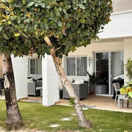 Stanza Mare Beach Front