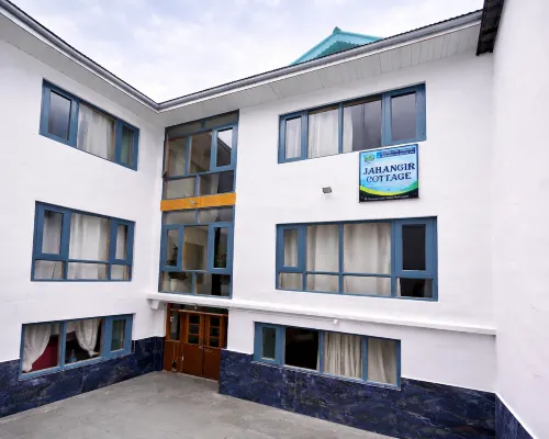 Jahangir Cottage Pahalgam Hotels in Pahalgam