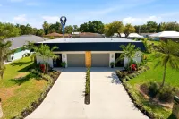 Caloosahatchee Hideaway II, Waterfront Stay Kayaks, Bikes, Guest Favorite