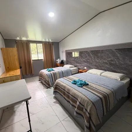 Hotel Uran Hoteles en Rivas
