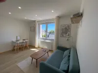 Studio lumineux, Centre-ville et plages