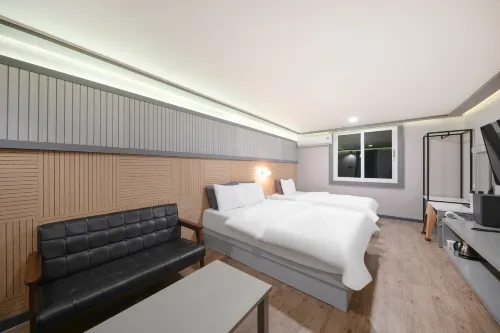 Gwangju Hanam Amare Hotel