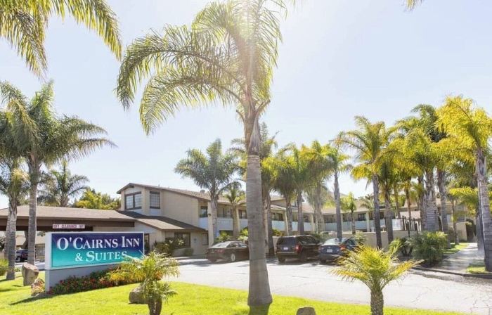 O'Cairns Inn and Suites