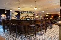 Potters Heron Hotel - Bar