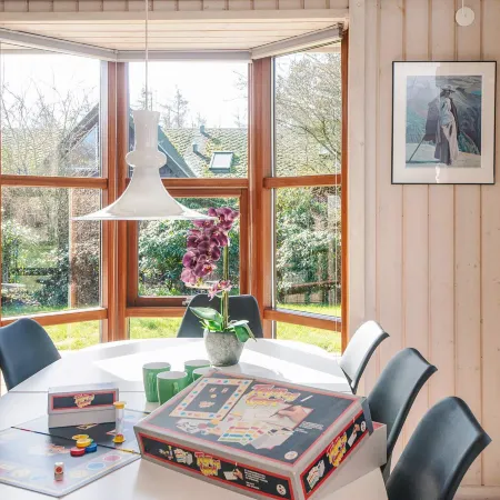 8 person holiday home in Ulfborg Hoteles en Ulfborg