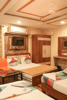 Hotel Mukesh Residency - 2 Yıldız
