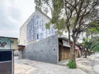 Urbanview Manukan Family Inn Surabaya - Bãi đậu xe