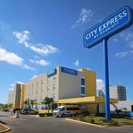 City Express by Marriott Reynosa