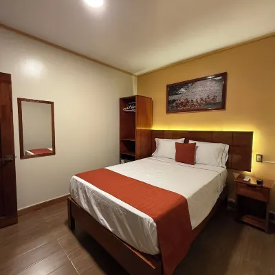 Hotel Yagua Iquitos Hotel dekat Casa de Fierro