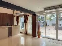 PL Residence Hotel Patamnak Soi 3