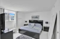 Beautiful 1 /1  Beach View 14 floor - chambre d’hôtes
