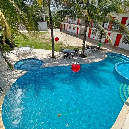 HOTEL REAL UCUM