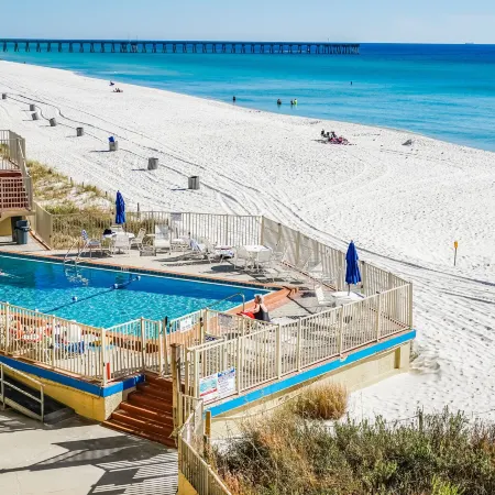 Panama City Resort & Club