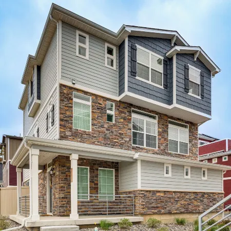 Spacious & Modern! New Home Near Gaylord Rockies