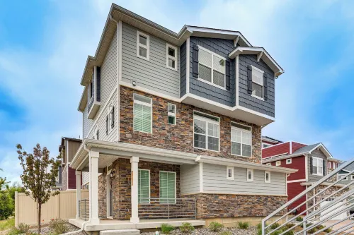 Spacious & Modern! New Home Near Gaylord Rockies