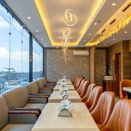 Hotel Ambalika Aashray - Near Yatra Parchi Counter