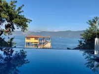 Equinoccio Hotel - parking