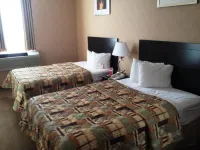 Woodstock Inn and Suites - 2-Star