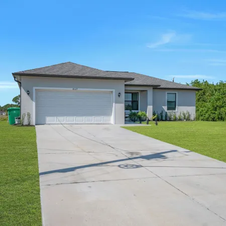 Emerald Entry Retreat