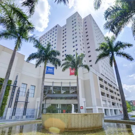 Ibis Rio de Janeiro Nova America Отели рядом с достопримечательностью «Северная зона»