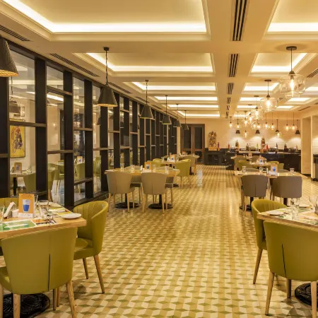 Lemon Tree Premier City Center Pune