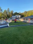 Barberry Court Motel &Cabins - Motels