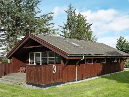 Alluring Holiday Home in Storvorde Near Sea - 3-stjärniga