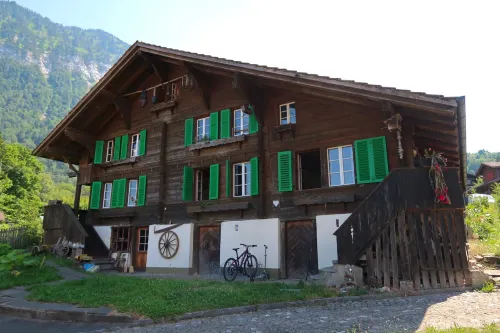 Lakeview Chalet 1 , Därligen - Chalets